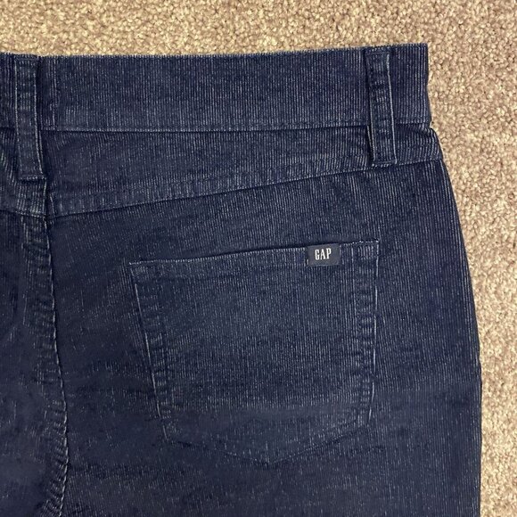 GAP Women's Corduroy Shorts 4 inch Blue Raw Edge Hem Cut Off Size 8 - NWT $49.95 - Picture 8 of 16